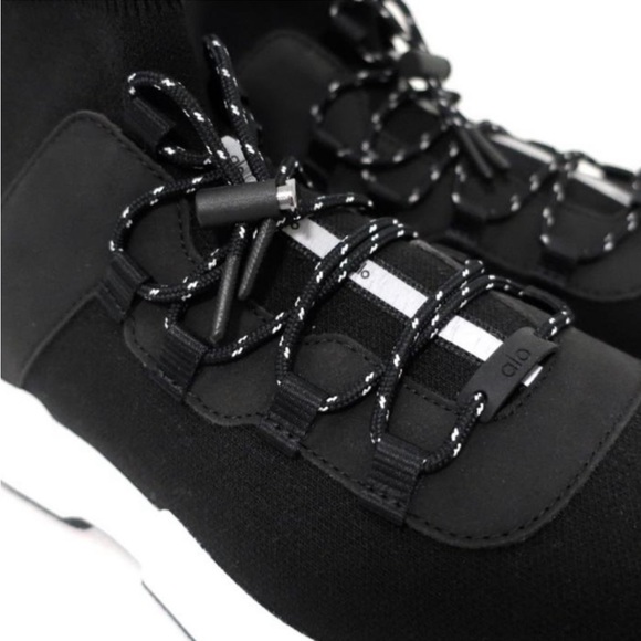 ✨ALO YOGA✨Wanderer Sneakers - Picture 3 of 12